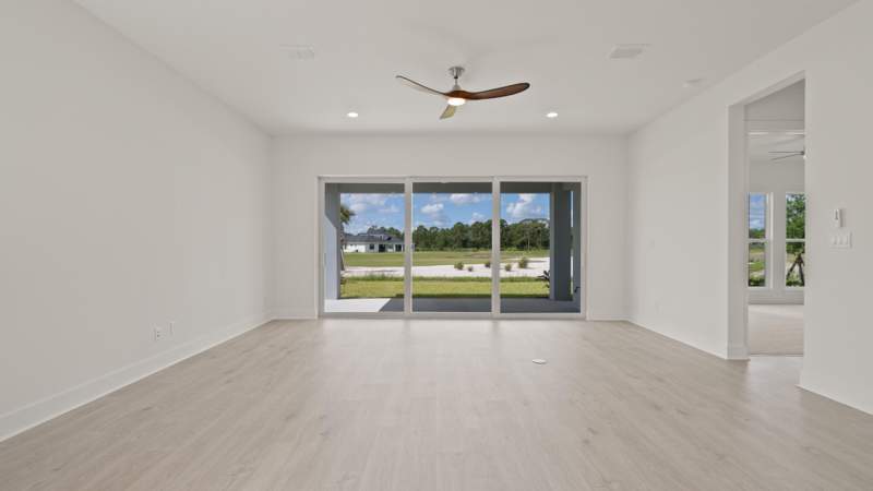 4 bedroom Single Family Residence at 10836 Northwest Wilgrove Lane, Glynlea Country Club, Port St. Lucie — photo 5