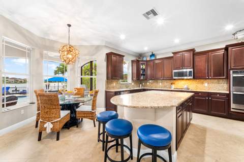 10151 Lake Vista Court, Parkland FL - photo 6 of 102