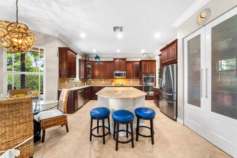 10151 Lake Vista Court, Parkland FL - photo 19 of 102
