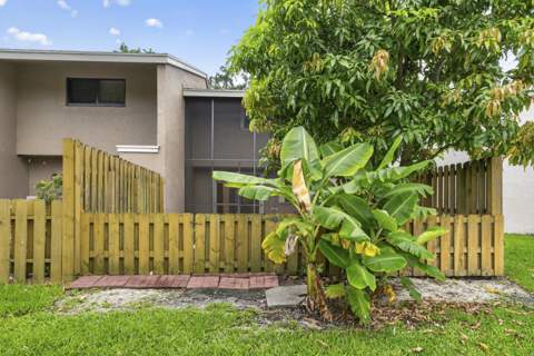 5182 S University Drive, Davie FL - photo 7 of 32