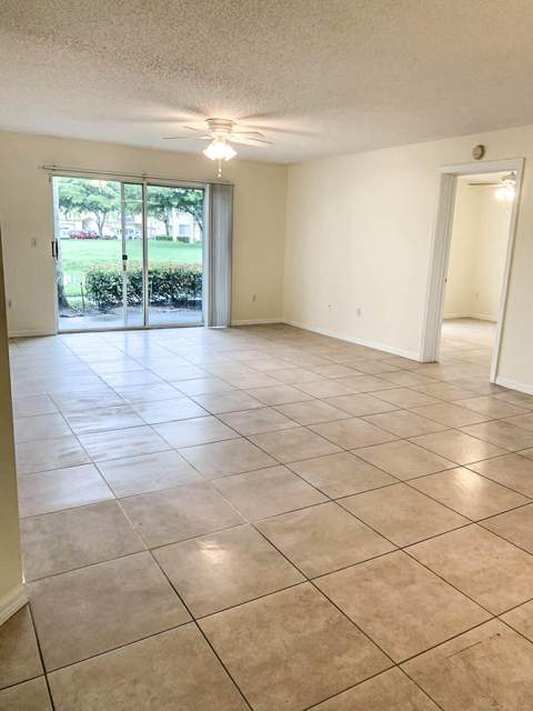 500 N Crestwood Ct Court #502, Royal Palm Beach FL - photo 10 of 28