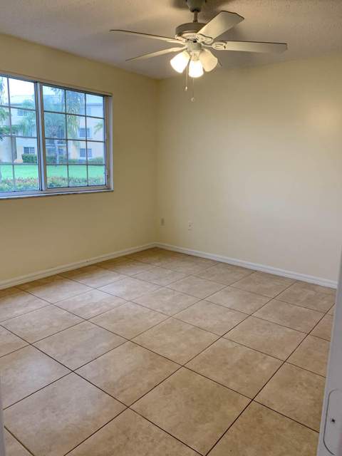 500 N Crestwood Ct Court #502, Royal Palm Beach FL - photo 12 of 28