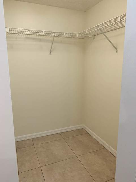 500 N Crestwood Ct Court #502, Royal Palm Beach FL - photo 14 of 28