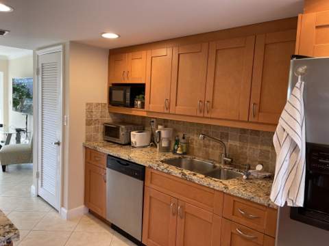 300 E Royal Palm Road #0420, Boca Raton FL - photo 13 of 33