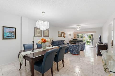 3146 Via Poinciana #307, Lake Worth FL - photo 10 of 44
