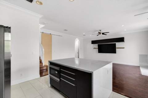 12328 NW 26th Street, Coral Springs FL - photo 7 of 66
