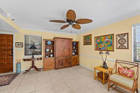 372 Golfview Road #101, North Palm Beach FL - photo 12 of 32
