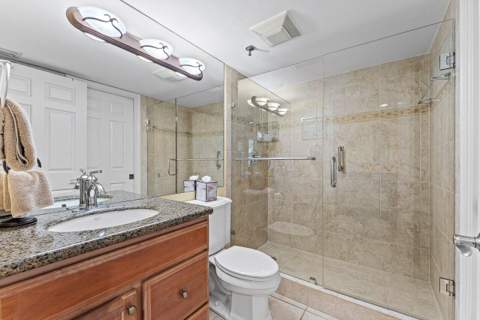 372 Golfview Road #101, North Palm Beach FL - photo 24 of 32