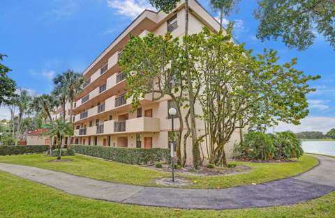 2768 Carambola Circle #301, Coconut Creek FL - photo 8 of 86