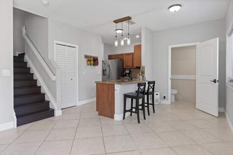 4776 Lago Vista Drive, Coconut Creek FL - photo 14 of 44
