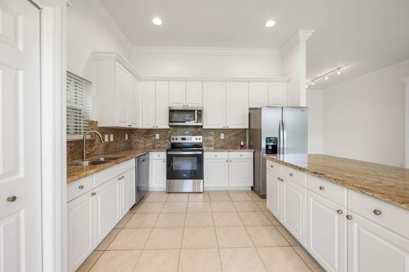 3 bedroom Single Family Residence at 13850 Vía Vittoria, Huntington Walk 1, Delray Beach — photo 5