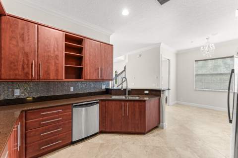 210 NE 69th Circle, Boca Raton FL - photo 8 of 61