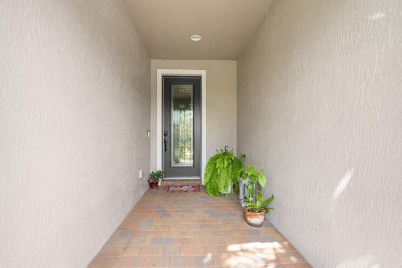 3 bedroom Single Family Residence at 560 SE Monet Drive, Veranda Plat No 4 Veranda Gardens West Phase 2, Port St. Lucie — photo 4