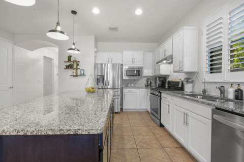 560 SE Monet Drive, Port St. Lucie FL - photo 12 of 51