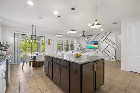 560 SE Monet Drive, Port St. Lucie FL - photo 13 of 51