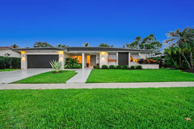 4 bedroom Single Family Residence at 16731 Harbor Court, Bonaventure Lakes Add 1, Weston — photo 2
