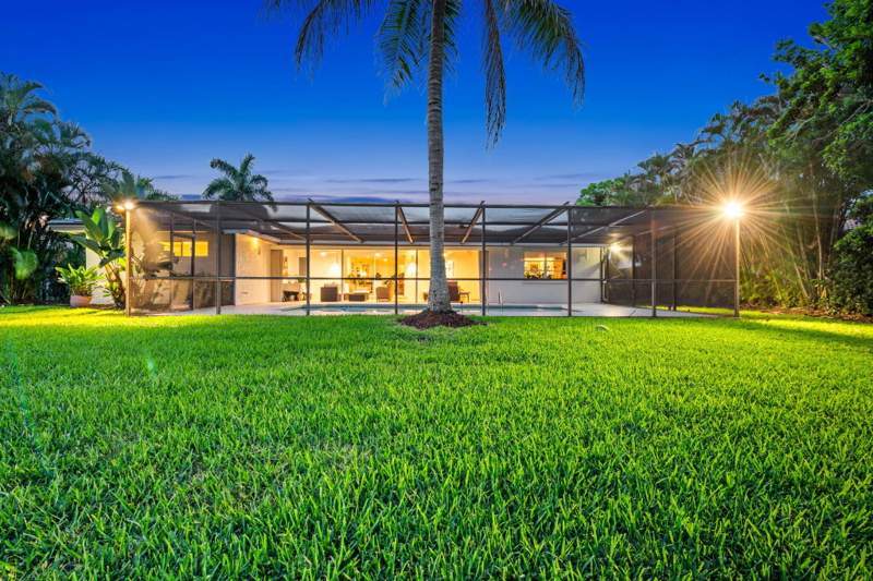 4 bedroom Single Family Residence at 16731 Harbor Court, Bonaventure Lakes Add 1, Weston — photo 4