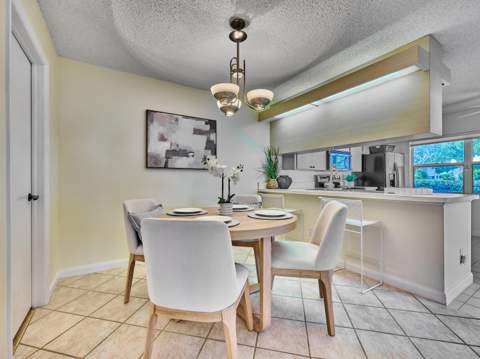4604 Roxbury Court, Boynton Beach FL - photo 10 of 57