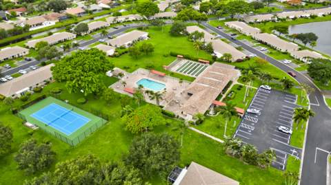8638 Bella Vista Drive, Boca Raton FL - photo 24 of 25