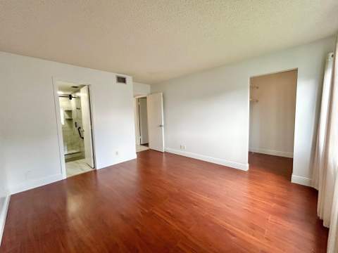 433 Pine Glen Lane #C2, Greenacres FL - photo 20 of 57