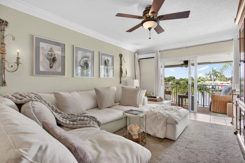 2 bedroom Stock Cooperative at 800 Pine Drive #13, Pompano Lodge Co-Op, Pompano Beach — photo 2