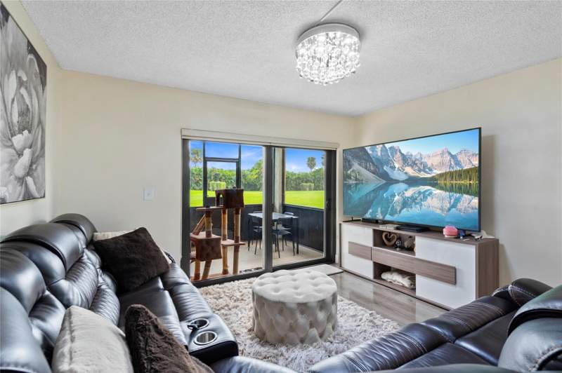 2 bedroom Condominium at 9300 SW 8th Street #102, Isle Of Sandalfoot Condo, Boca Raton — photo 5