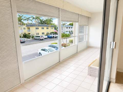 2131 NE 42nd Court #202e, Lighthouse Point FL - photo 14 of 23