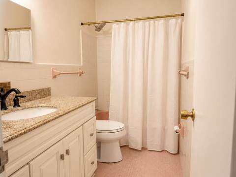 2131 NE 42nd Court #202e, Lighthouse Point FL - photo 15 of 23