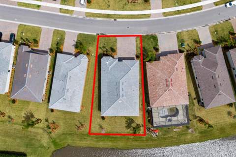 818 SE Courances Drive, Port St. Lucie FL - photo 8 of 42