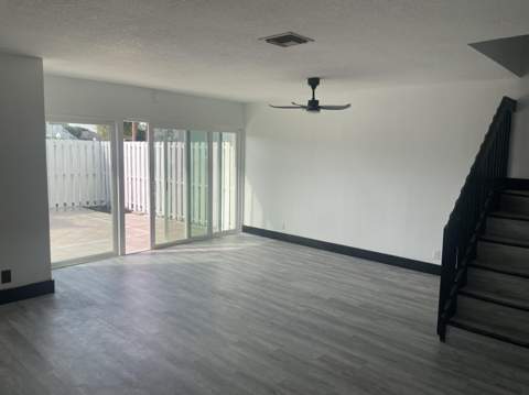 817 Crystal Lake Drive, Deerfield Beach FL - photo 14 of 19