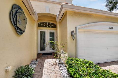 8553 E Via Grande, Wellington FL - photo 6 of 87