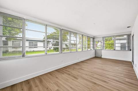 8410 NW 59th Place, Tamarac FL - photo 23 of 29