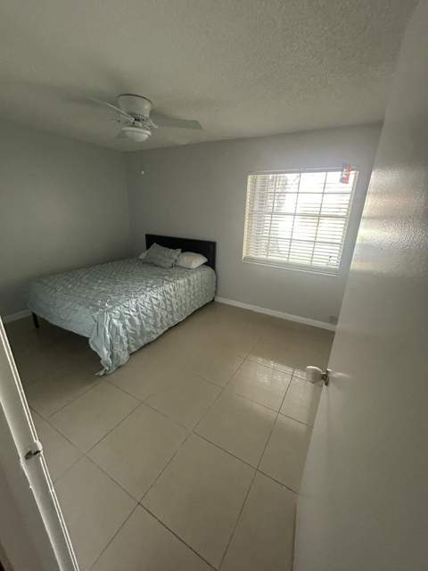 201 Maplewood Drive #201, Greenacres FL - photo 13 of 26