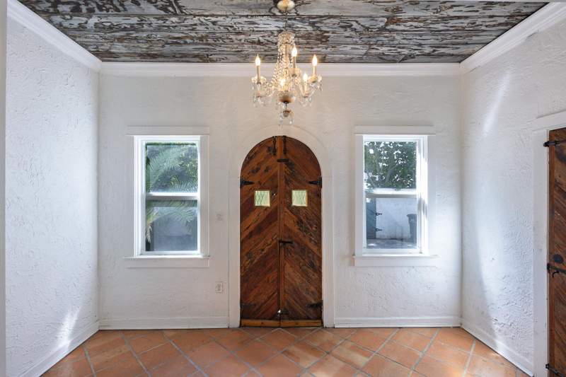 7 bedroom Single Family Residence at 717 Forest Hill Boulevard, Forest Ridge Park, West Palm Beach — photo 4