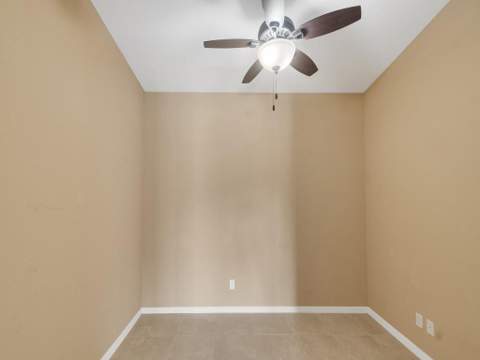 4190 Gator Greens Way #32, Fort Pierce FL - photo 13 of 40