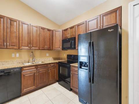 4190 Gator Greens Way #32, Fort Pierce FL - photo 16 of 40