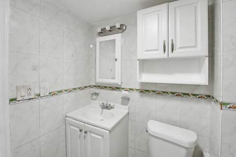 4848 NW 24th #105, Lauderdale Lakes FL - photo 9 of 31