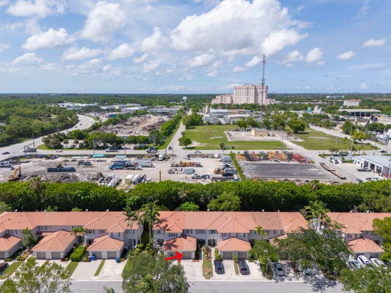 3 bedroom Townhouse at 7118 Hawks Nest Terrace #7118, North County Pud 2, Riviera Beach — photo 5