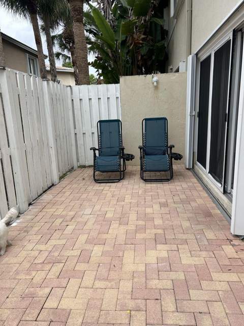 17031 NW 22nd Street, Pembroke Pines FL - photo 10 of 12