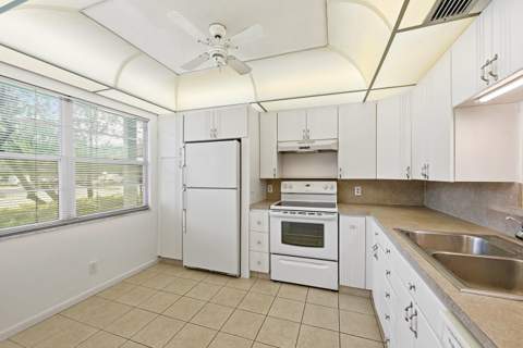 3004 Portofino Isle #G1, Coconut Creek FL - photo 19 of 53