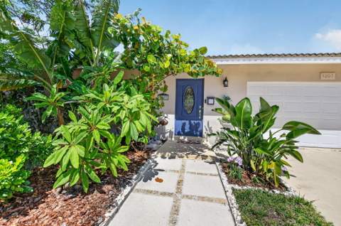 1207 SW 12th Avenue, Boca Raton FL - photo 6 of 40