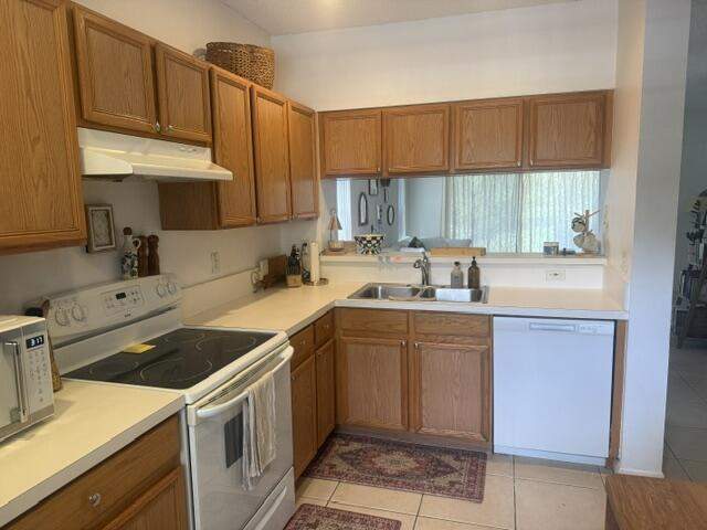 2 bedroom Townhouse at 5122 Palmbrooke Circle, Palmbrooke Townhomes, West Palm Beach — photo 4