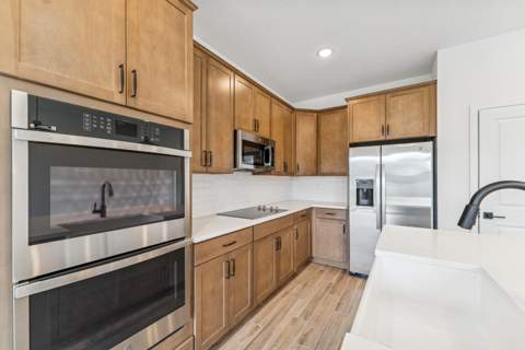 204 SE Birch Terrace, Stuart FL - photo 10 of 29