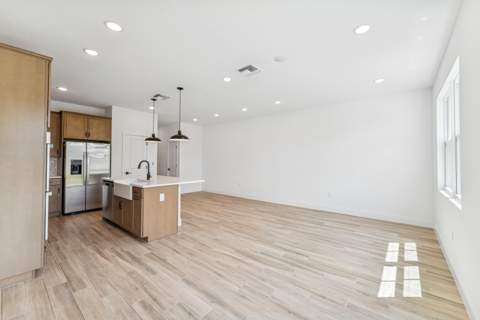 204 SE Birch Terrace, Stuart FL - photo 14 of 29