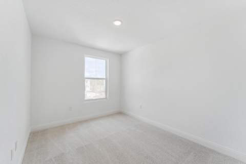 204 SE Birch Terrace, Stuart FL - photo 18 of 29