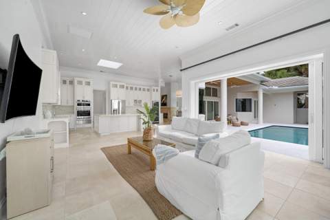 2925 SE Dune Drive, Hutchinson Island FL - photo 8 of 97