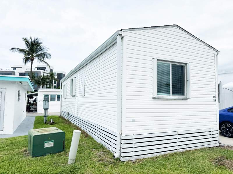 1 bedroom Mobile Home at 14 Bamboo Drive #Cd, Briny Breezes Inc, Briny Breezes — photo 3