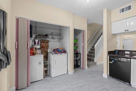 3168 SW 49th Street, Dania Beach FL - photo 21 of 28