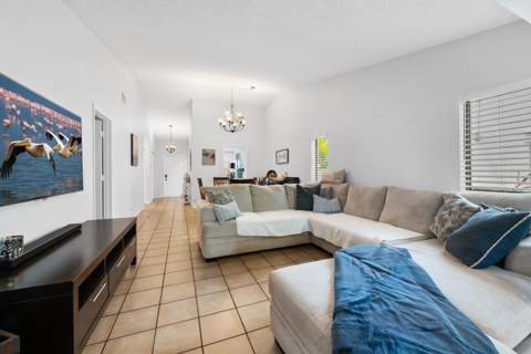 8108 NW 100th Way, Tamarac FL - photo 11 of 26