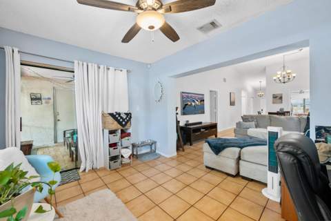 8108 NW 100th Way, Tamarac FL - photo 13 of 26